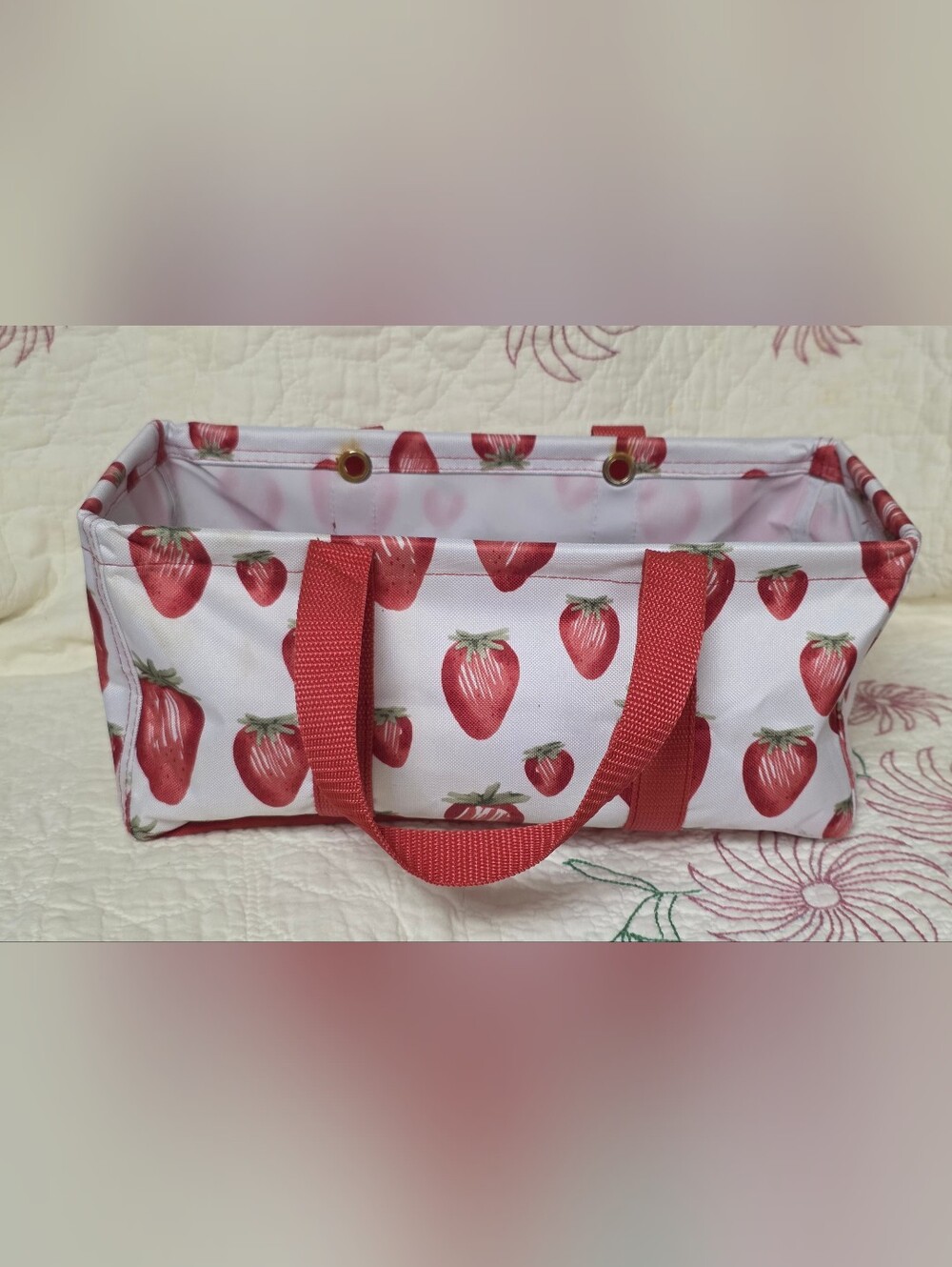 Thirty-One Gifts Fresh Strawberries Tiny Utility Tote